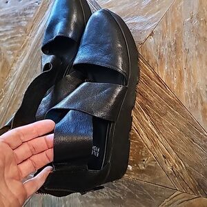 Eileen Fisher Black Leather Sandals